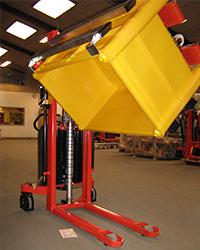 Coop公司高效且人性化地处理装面团的重型碗型容器